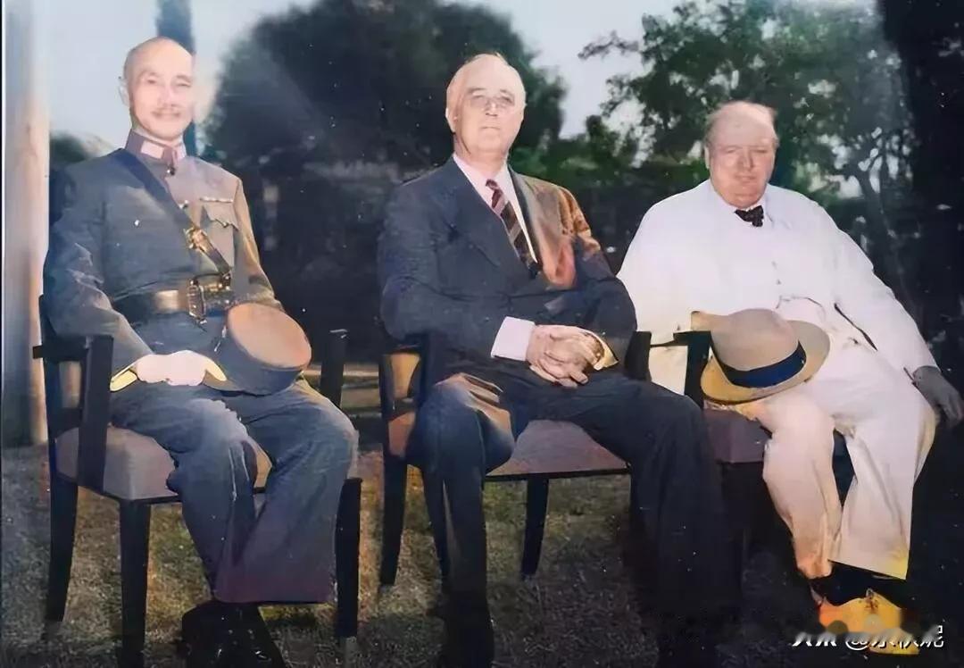以后，三兄弟一起做世界的大哥，有福同享，有难同当。中国战区包括远征军的最高统