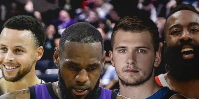 你们发现没有，东契奇和很多球星都是截然相反的！1，和库里相反——库里有很多无球