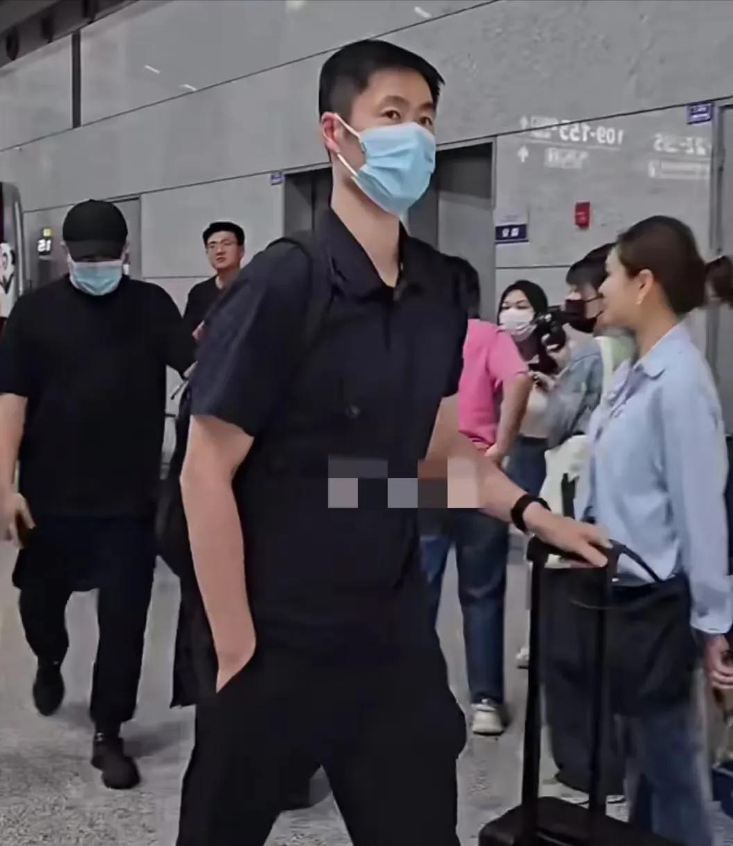王励勤这个人，因为仔细一扒，就会发现，他这个人真的说话很有水平，真是当领导的料