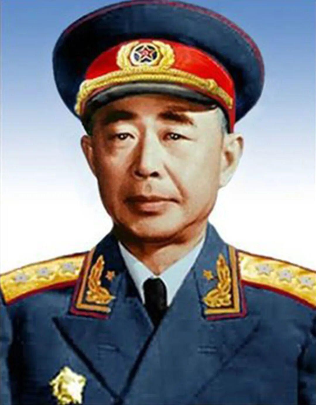 陈明仁将军自述四平战役前后一还没开战已被架空1946年1月，我率