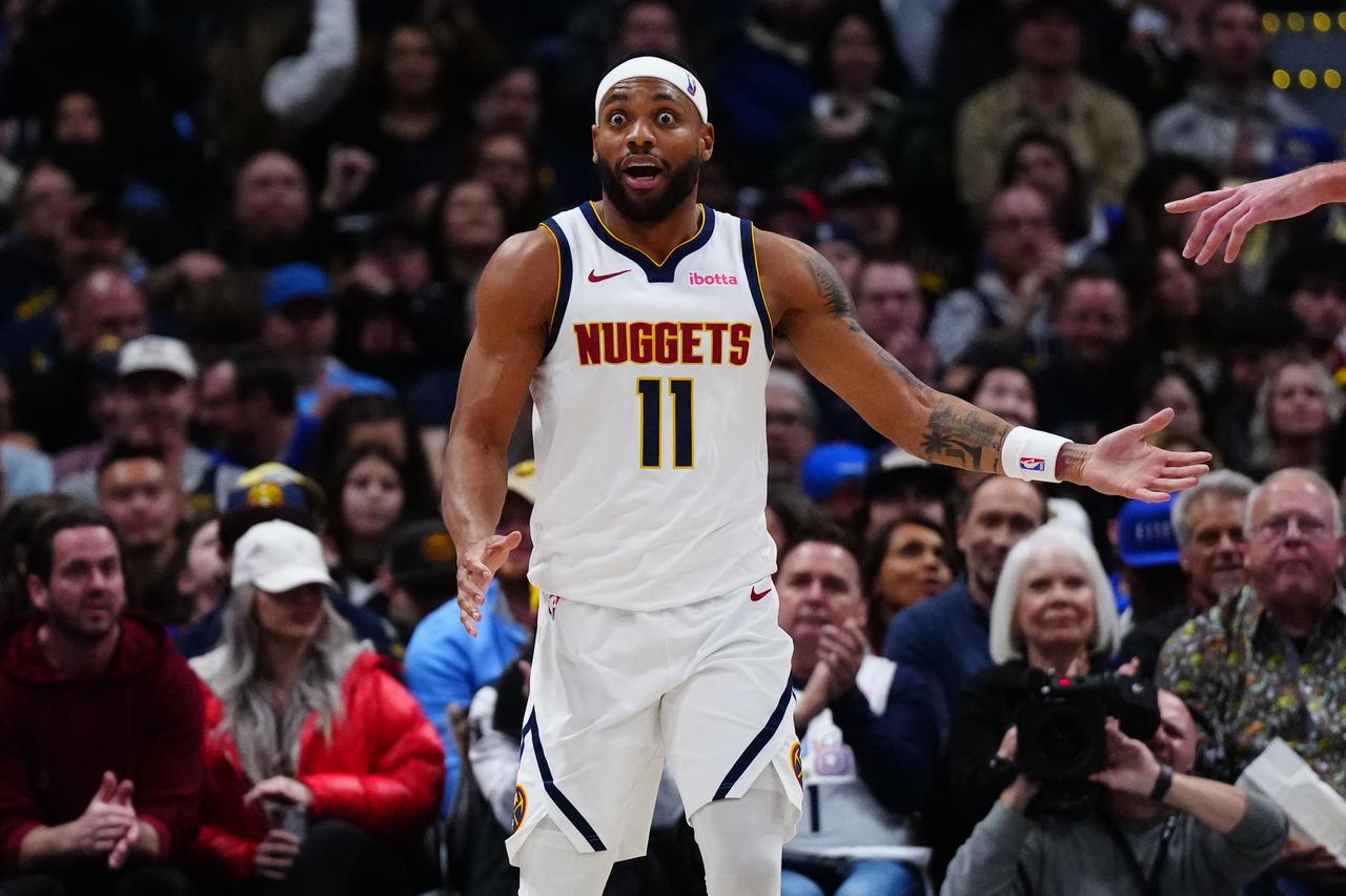 乐布朗为什么被掘金放弃，却被NBA三队追逐呢？主要有3个原因！1、乐布朗（布鲁