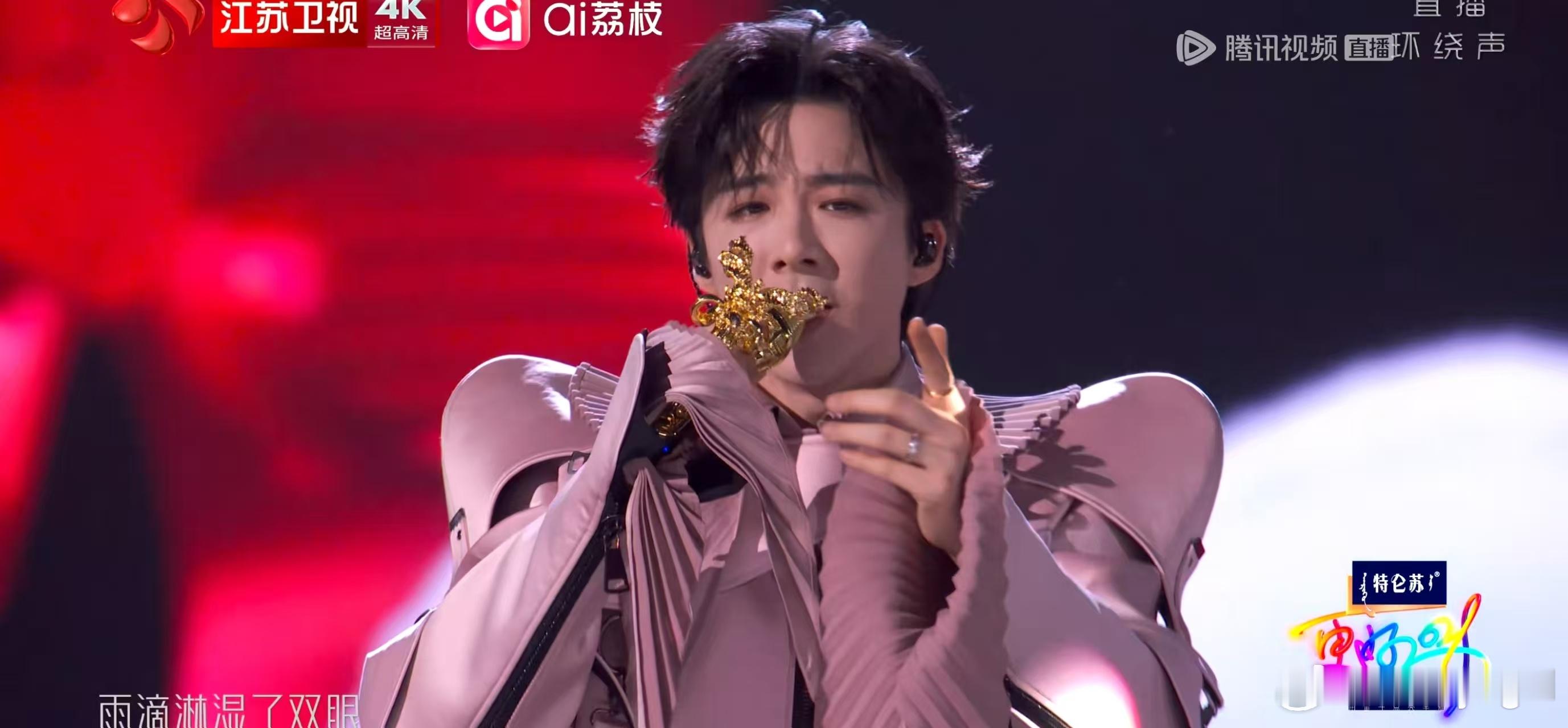 刘宇宁海飞丝活力代言人﻿|刘宇宁京东新锐代言人 |摩登兄弟舞台上的宁哥就是