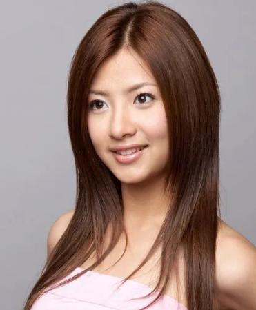 2018年，上海的第一美女沈丽君，撇下了才五岁的儿子和三岁的女儿，从28楼一下子