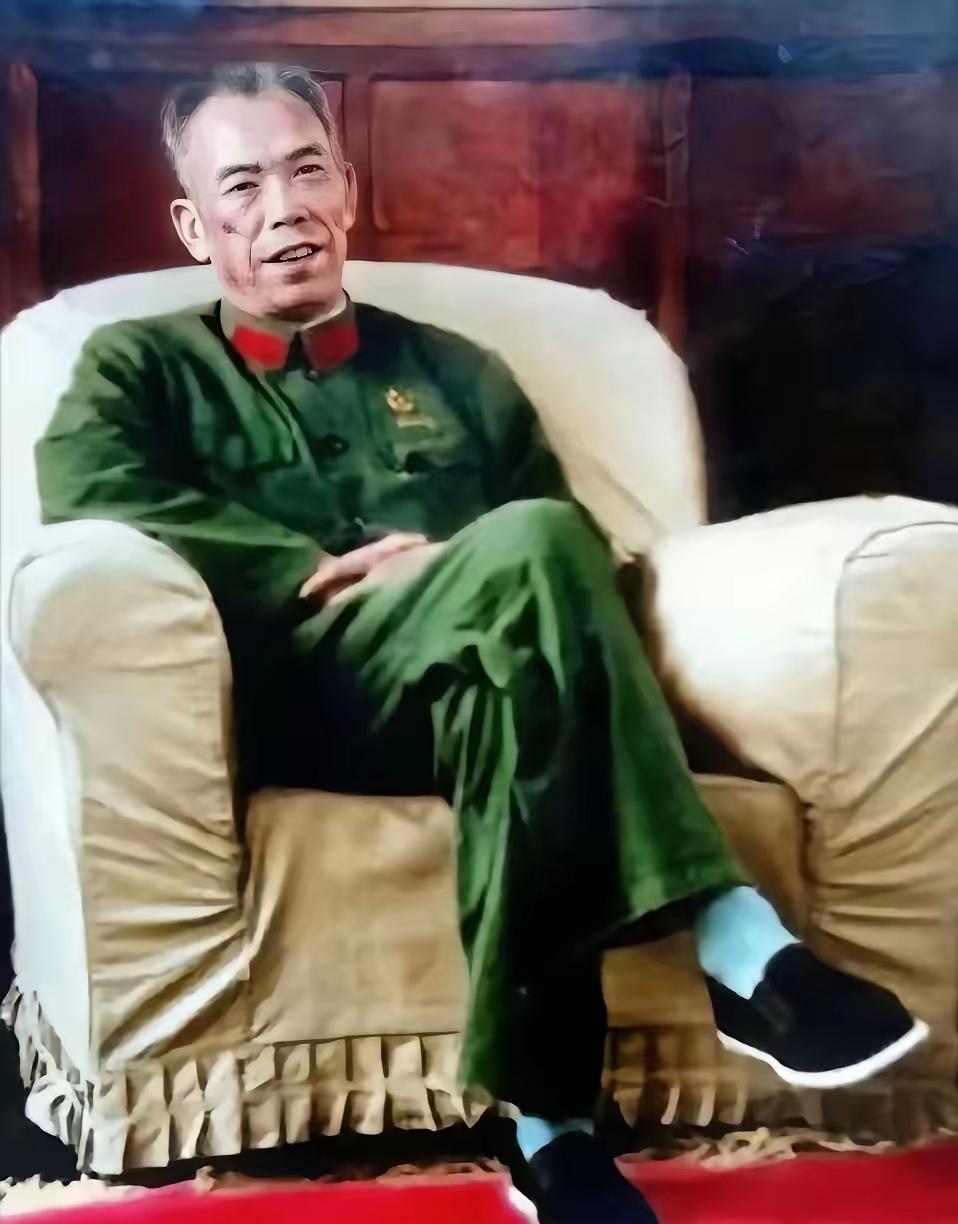 1981年，一位身经九次战伤、战功赫赫的开国中将，平反后组织问他想去哪任职，他盯