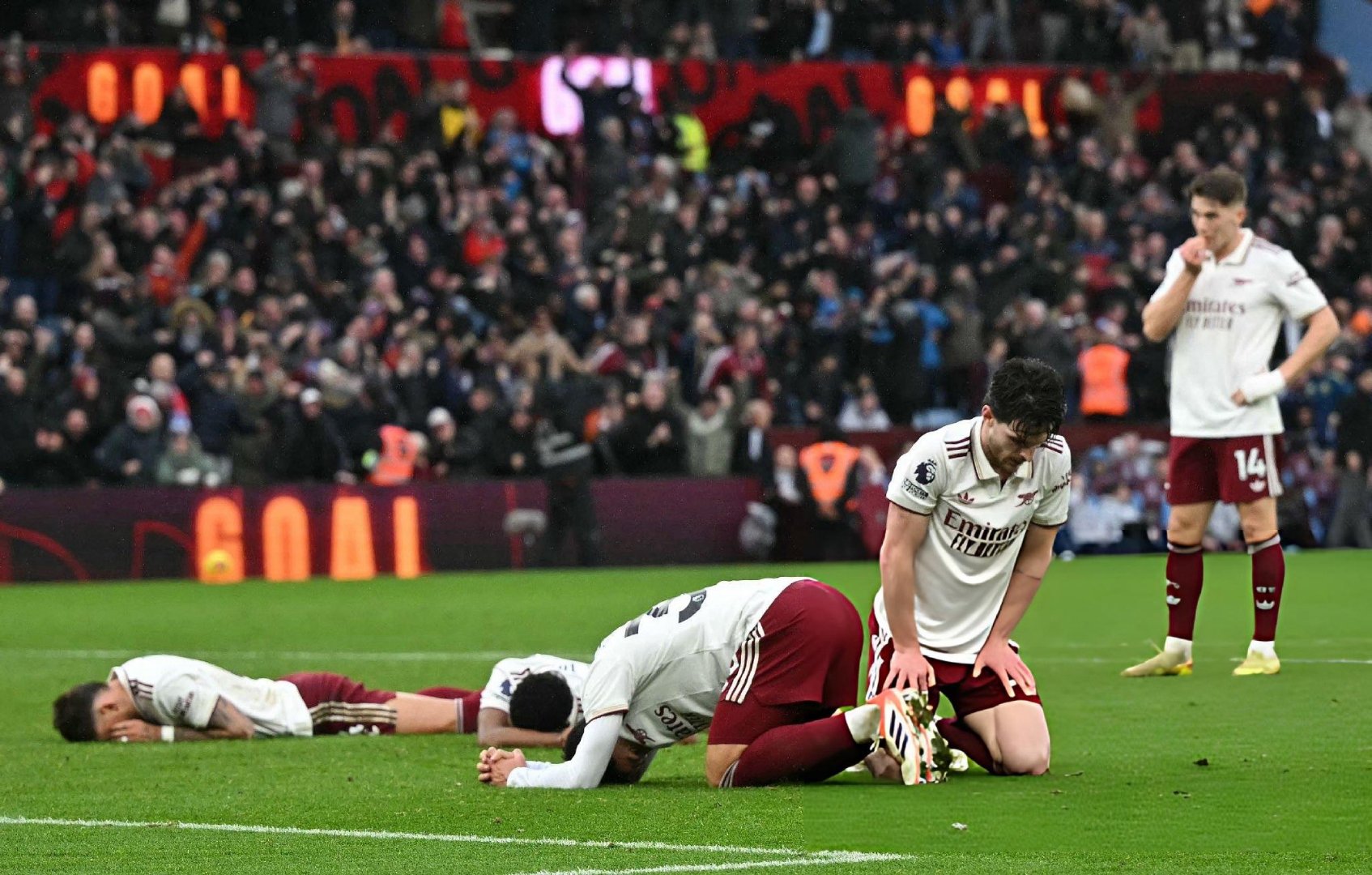 阿尔特塔谈赛后球员的情绪：“过去两周他们付出了一切，而我们取得的战绩和表现……以