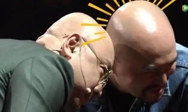 这是哪儿跟哪儿？一句“老板，买单”，自己的工作丢了。昨天中午，小薛和老板