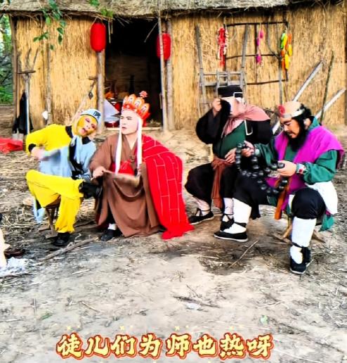 千万网红旭旭宝宝还在“嘚瑟”，缘由是西游群星荟的主播来到直播间，水友称这个号当下