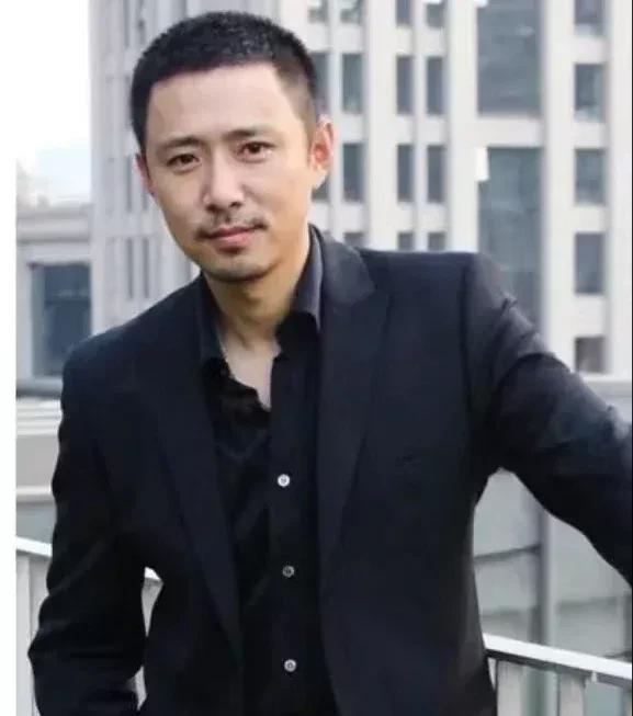 求求你了，高鑫！别卷了好吗，给内娱其他人留口饭吃吧，难道你不知道，你高鑫本人