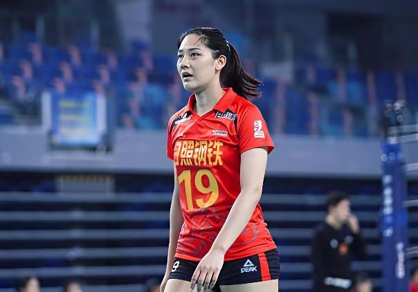 前往越南女排联赛的四名中生代球员，均是进国家队不合适，外派又风生水起的队员，王艺