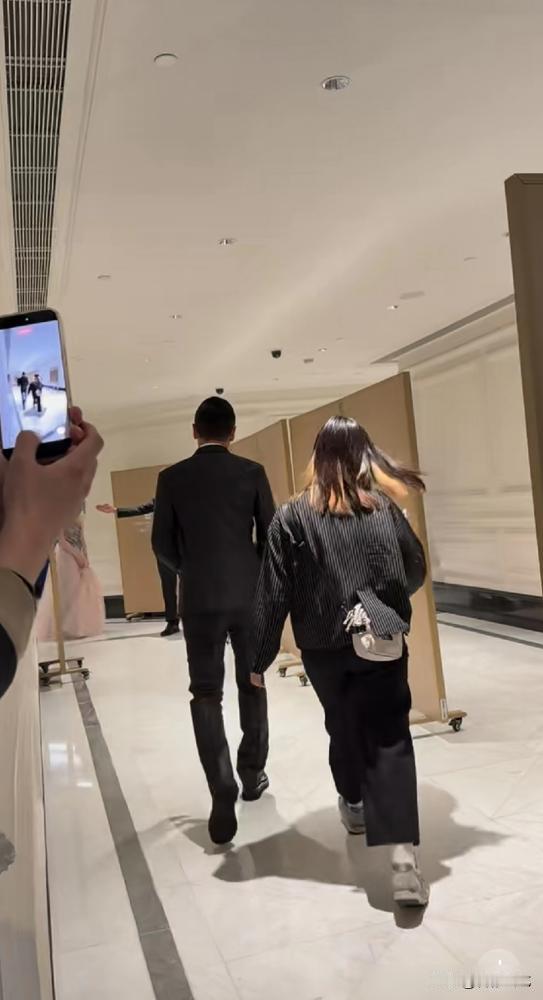 68岁苗侨伟去TVB颁奖礼当嘉宾，却从没拿过TVB视帝？他现身2026年TV