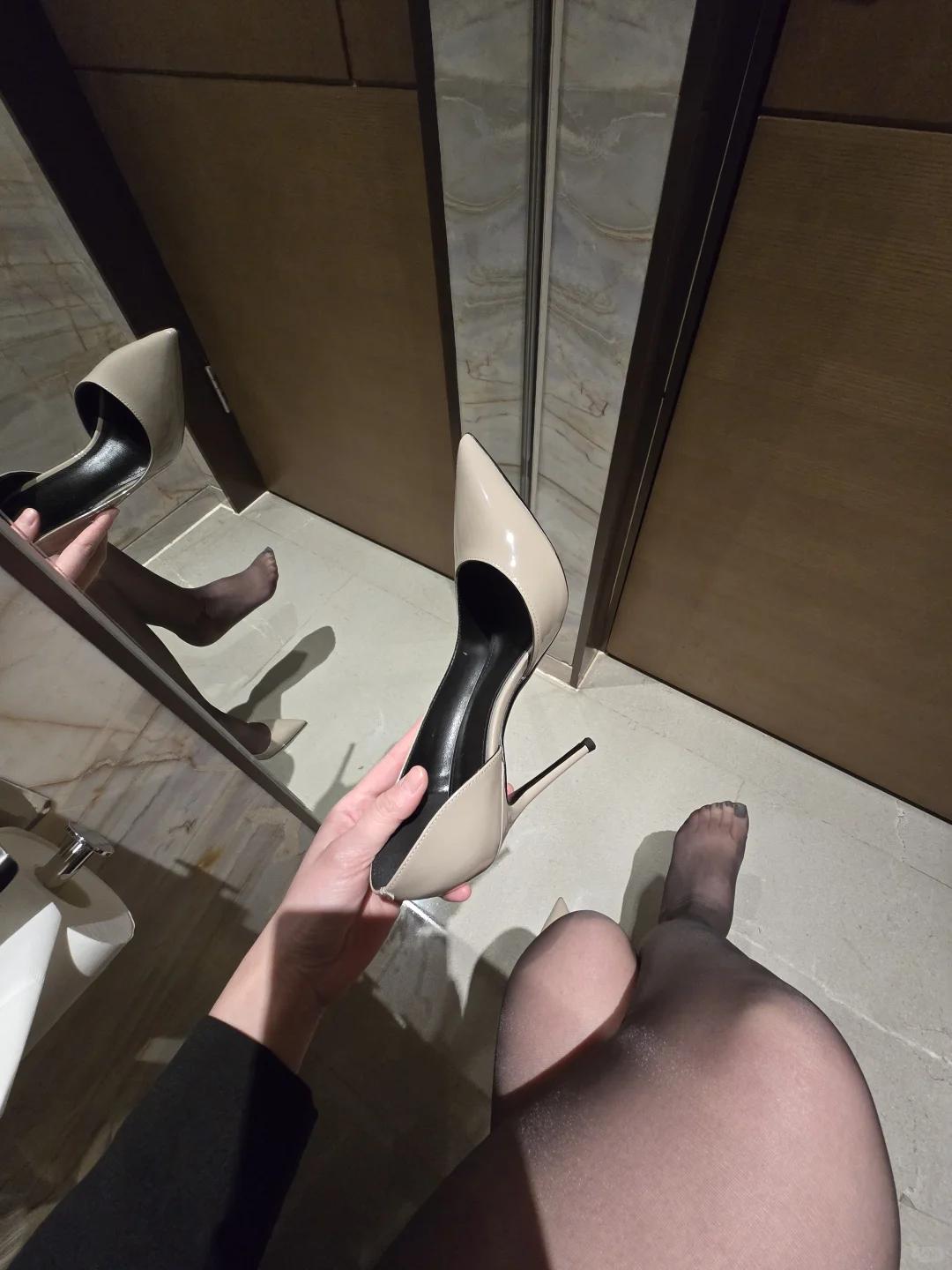 美女们快来分享自己的穿搭吧！