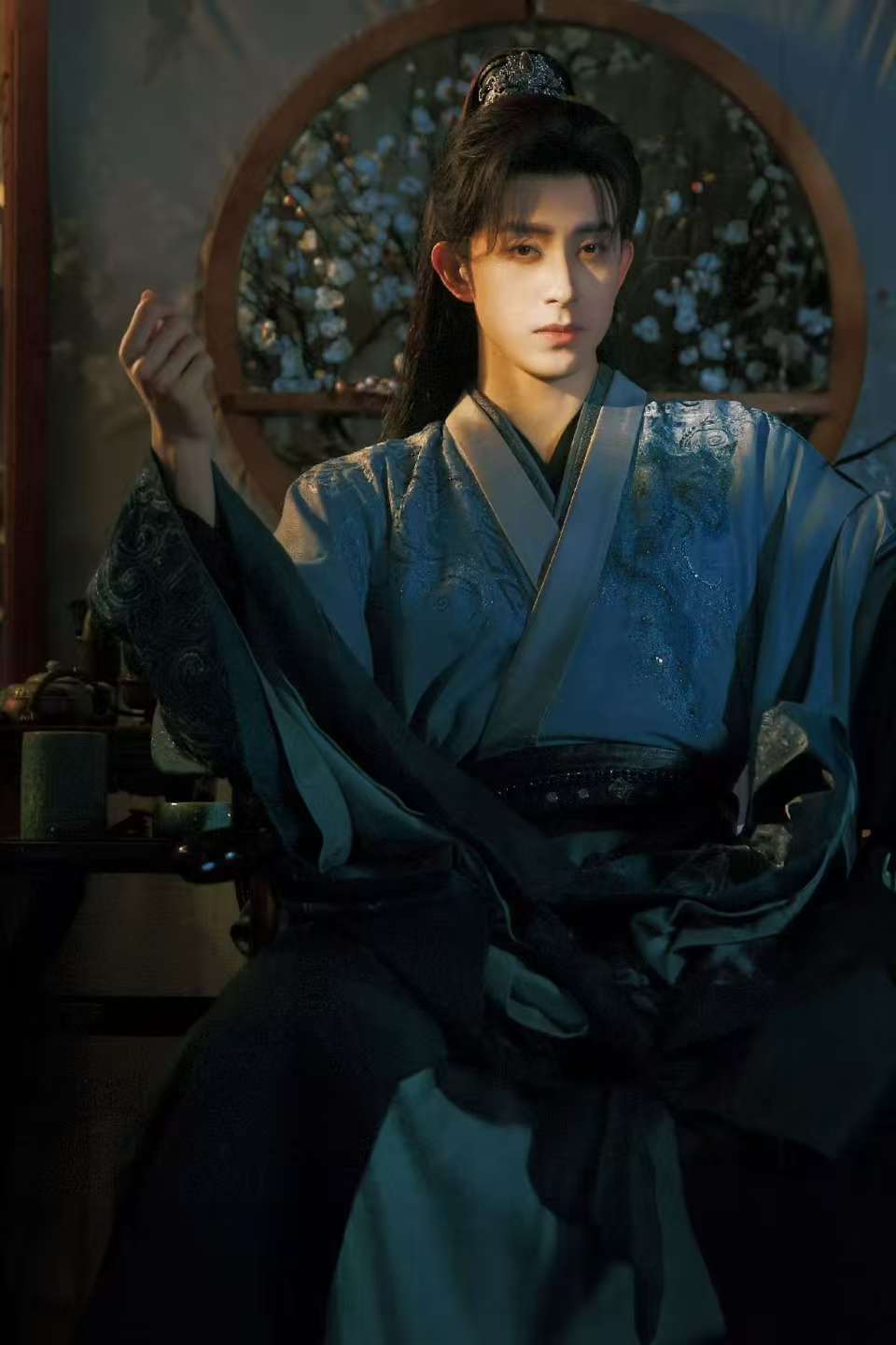 敖瑞鹏执棋之能弈棋之人敖瑞鹏弈棋之人写真大片敖瑞鹏执棋之能弈棋之人​​​
