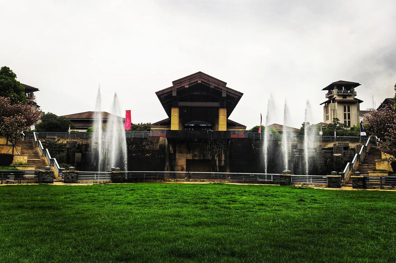 光谷希尔顿的静谧之约错峰的旅程，似宁静的乐章，光谷希尔顿酒店，是梦的温床。风景