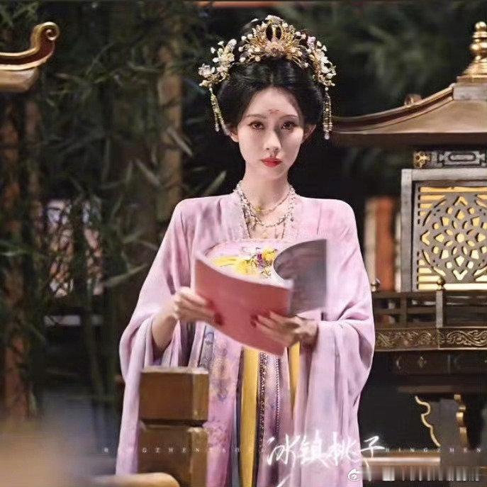 古装为什么要加垫肩，看起来好奇怪​​​