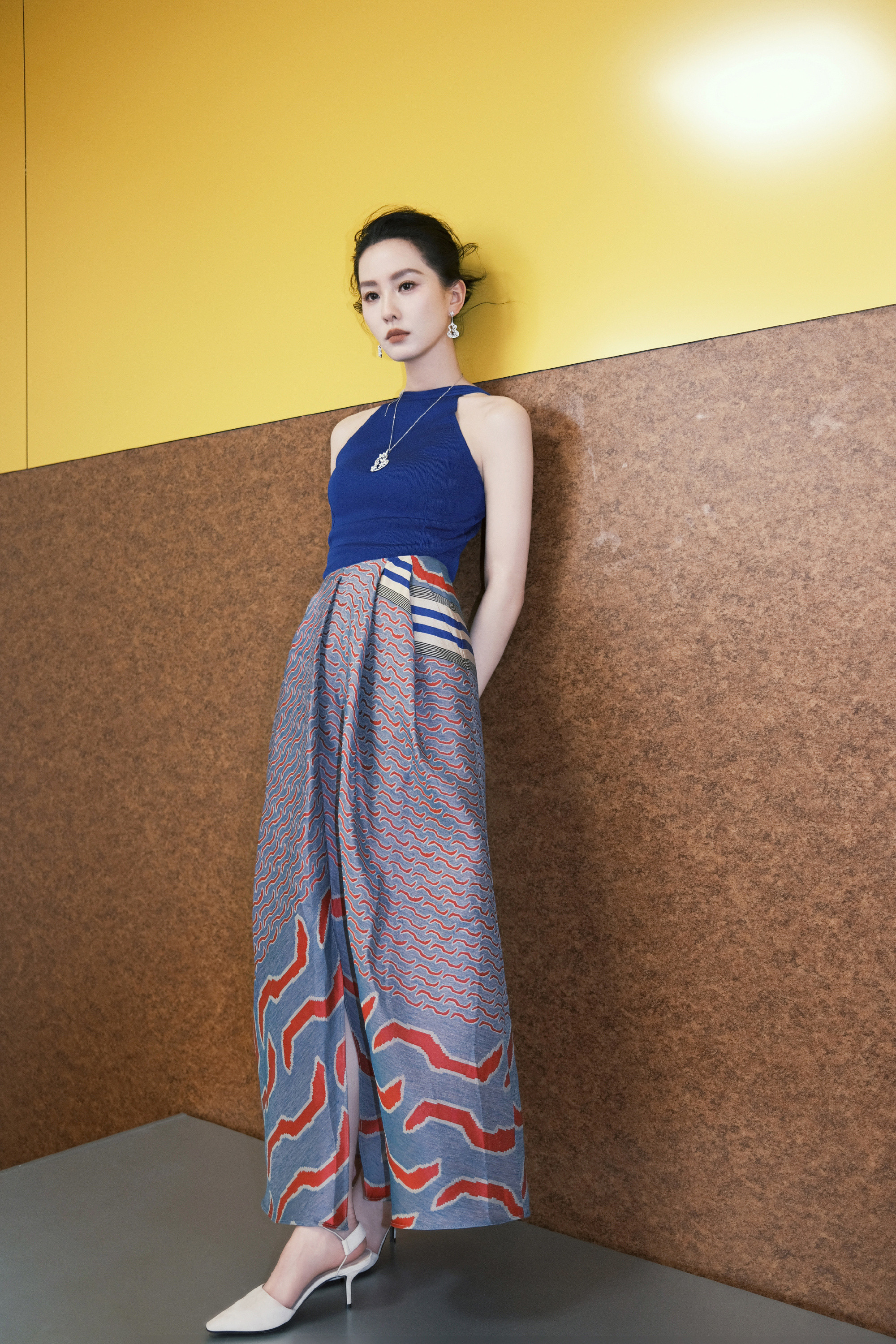 刘诗诗全新画报：百变柔美，驻足精彩的瞬间。今天穿什么刘诗诗