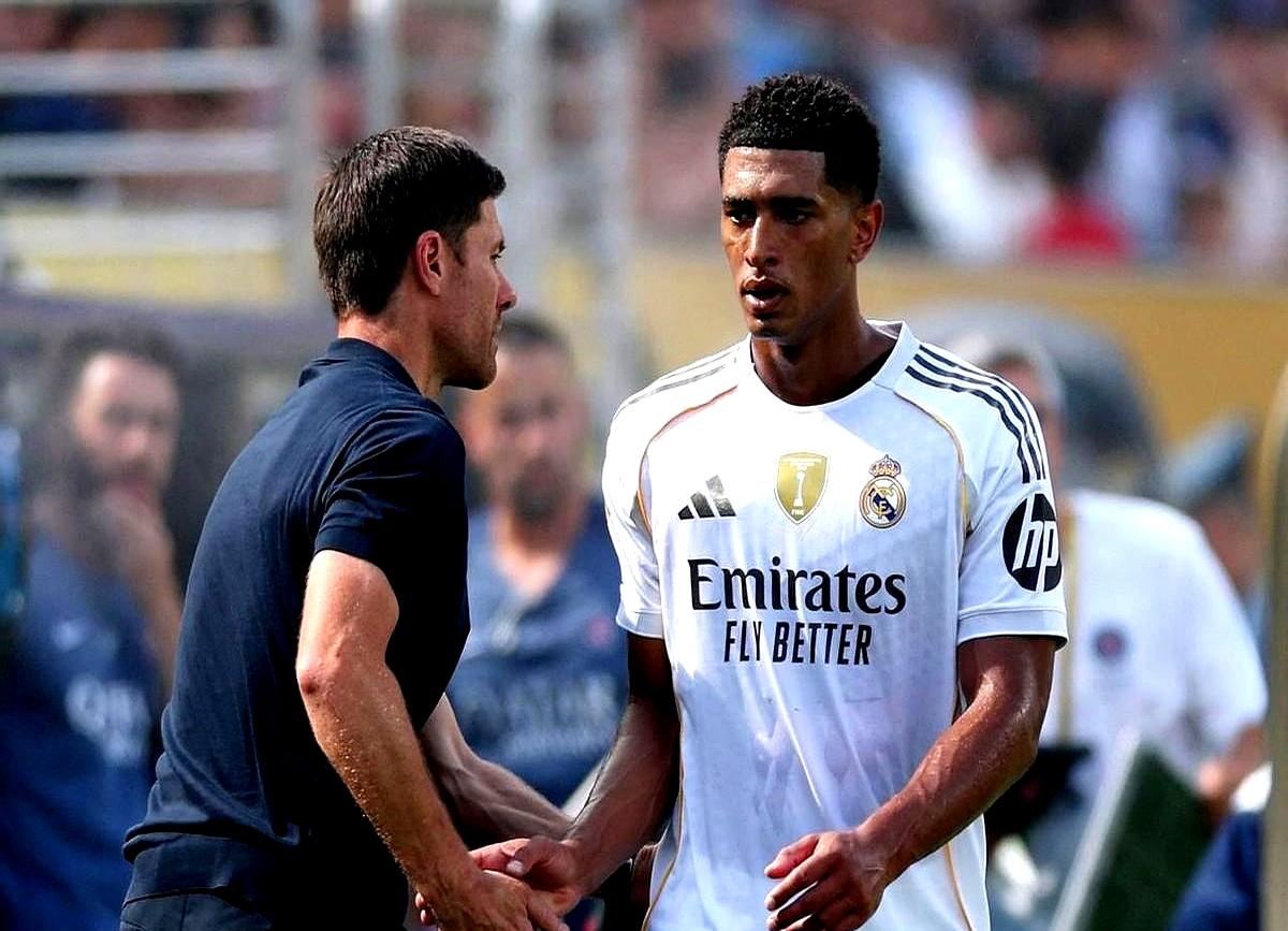 8张黄牌，皇马第一射手快把自己罚没了西甲才踢一半，维尼修斯已经11球8黄