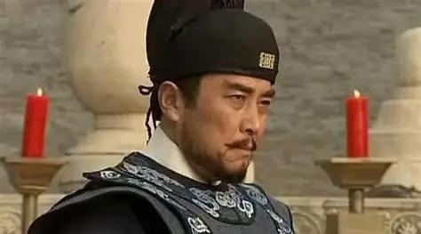 1405年10月，朱元璋的女婿梅殷入朝觐见朱棣，行至半路，遇到了前来迎接他的锦衣