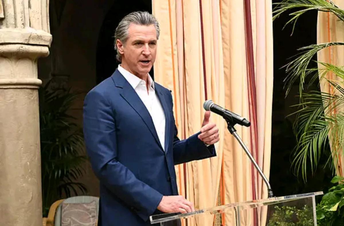 欧洲新闻网报道，当地时间13日，加州州长加文.纽森，在出席慕尼黑安全峰会时表示，