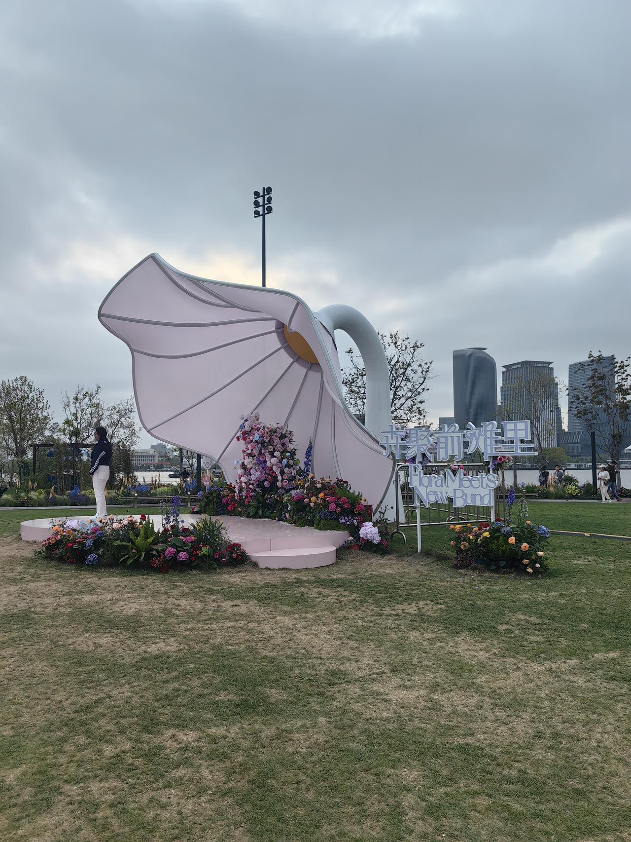 多少资金才能申购锐翔智能？明天用800万申购锐翔智能，中签100股的可