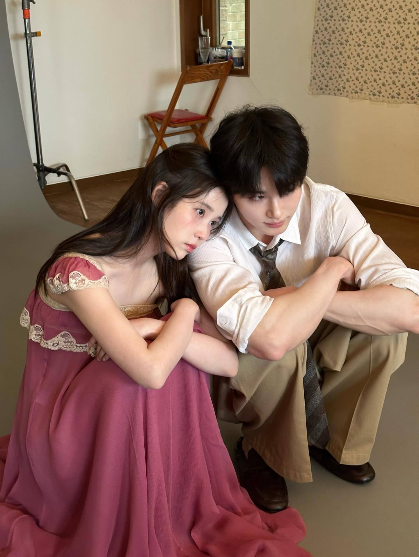 IU李知恩/边佑锡×ELLEKorea花絮照📸21世纪大君夫人