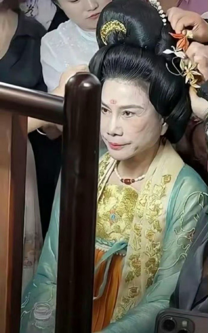 真没想到，竟然是董明珠。难道身边连一个说实话的人都没有吗？​​​