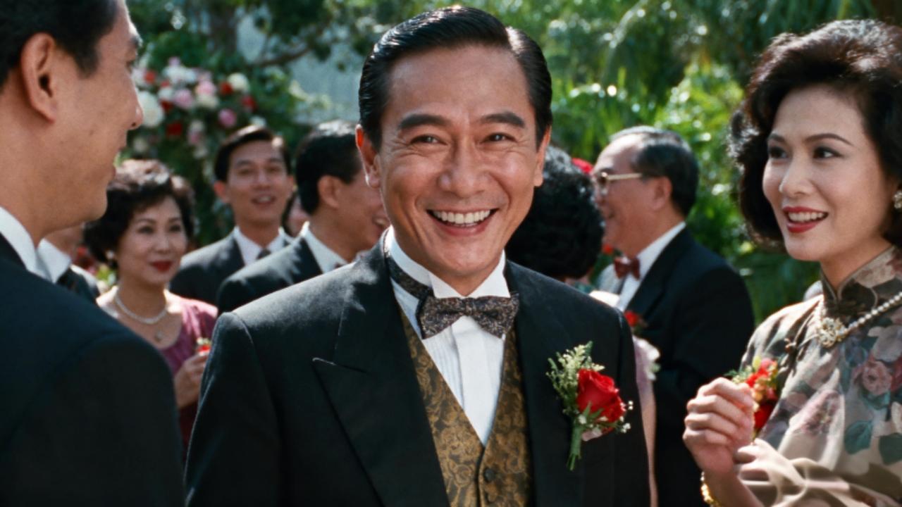 58岁邓兆尊爆猛料：拒近百女星投怀送抱，理由笑翻网友，三女友和谐共处20年