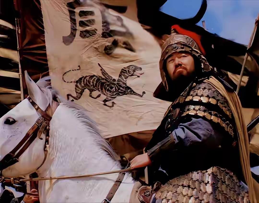 为何最强的曹操死都没称帝，刘备孙权称帝了？因为曹操的基本盘不够纯洁。刘备