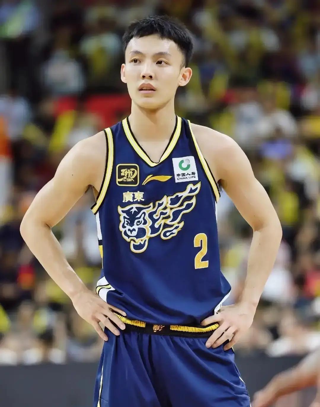 13分逆转！广东最后3分钟干了啥最后一节剩3分07秒，广东还落后13分。