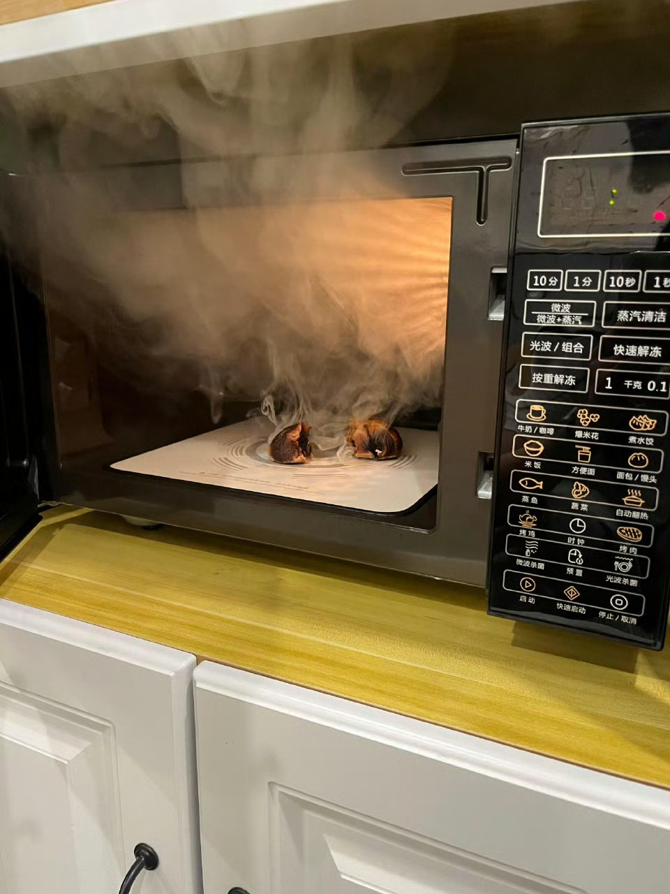 我真的笑的不行了