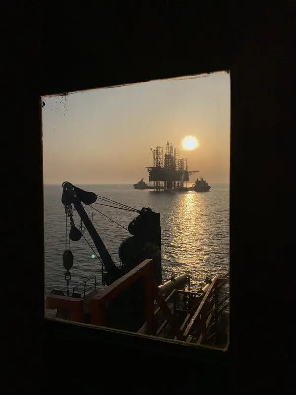 有人问，中国海油怎么办？对于中国海油的操作选择，需结合自身投资风格与持仓情况