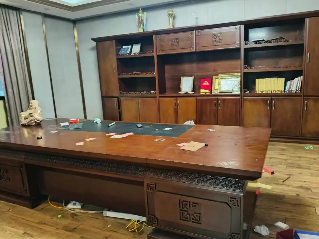 曾经有个“徽剑”的自媒体帐号，想必关注缅甸局势的博主都不陌生。在2024年左右