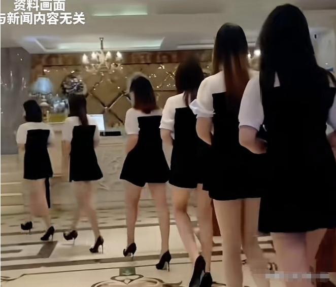 男子在不正规按摩店结识女技师，前前后后借出10余万元。女子还不起钱，提议用发生关