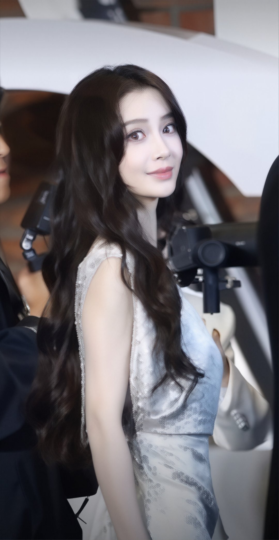 angelababy⼁杨颖甜言蜜语是喂鱼的喜欢你才会骂你๑>ω<๑