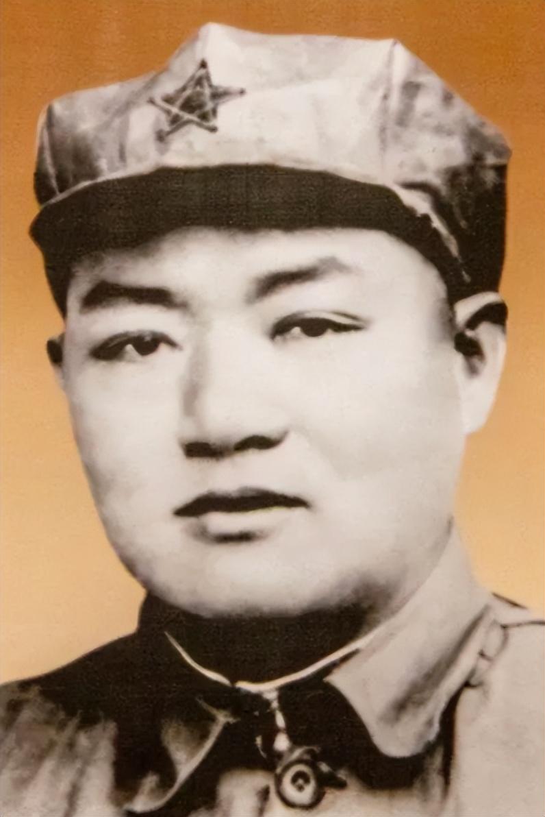 1941年，新四军击毙了100多名日军，不久，日军派人来索要尸体，罗炳辉笑道："