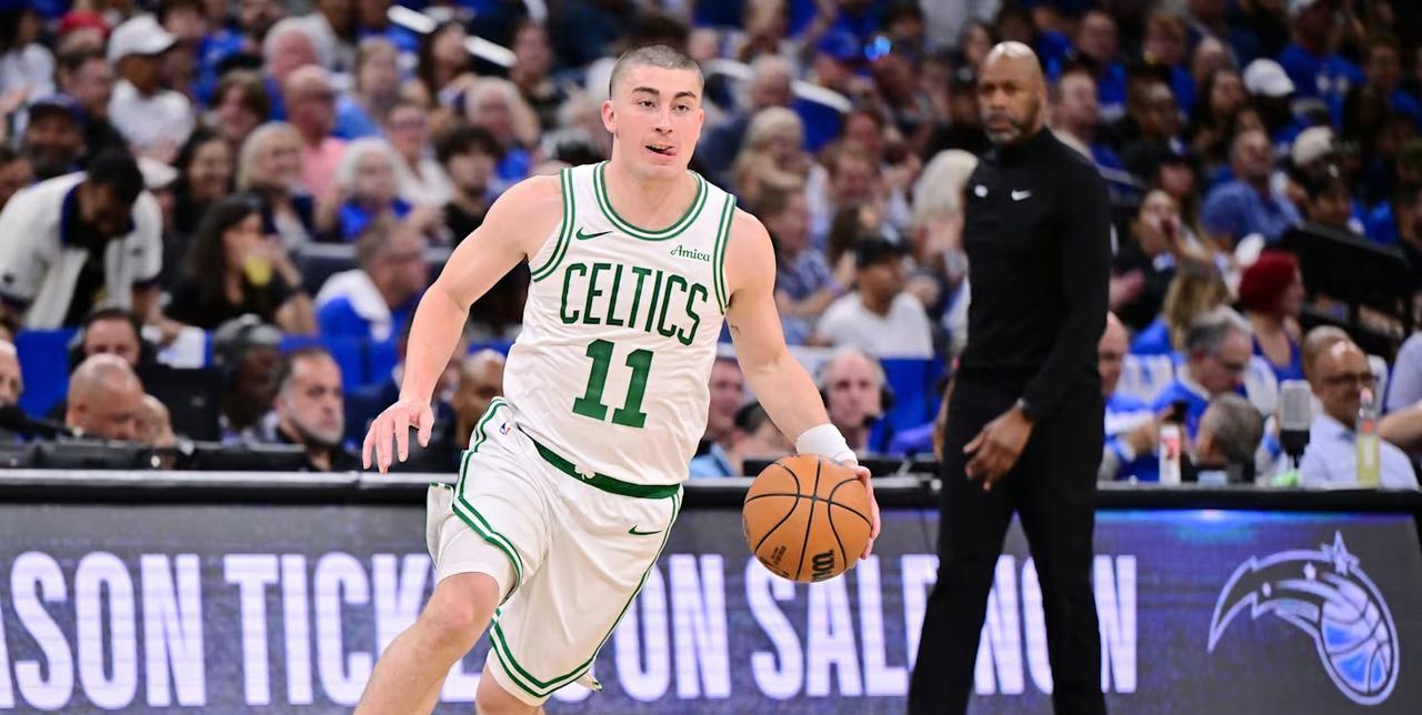 篮球#NBA2024-2025赛季中波士顿凯尔特人的<em>佩顿</em>·<em>普里查德</em>和克利夫