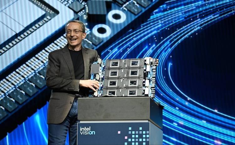 警告！美权威专家最新预判，美命中所有危险信号，中国成核心变量最近投资圈里，桥