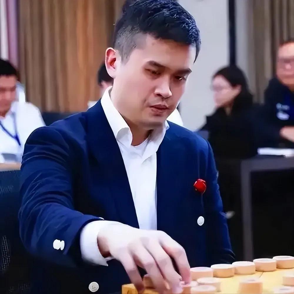 据悉，象棋“录音门”中赵鑫鑫、王天一、洪智等6人非国家工作人员受贿罪一案将于5月
