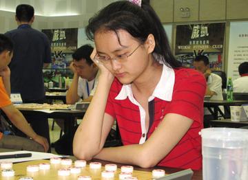 唐丹统治女子棋坛十多年，如今被00后小将击败，竞技体育没有常胜将军王子涵在
