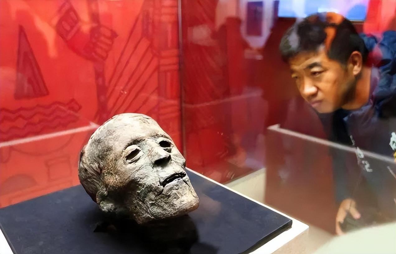 王莽的头颅竟被历代皇室当宝贝，收藏了272年之久，它有何特别？ 大家怎么看，