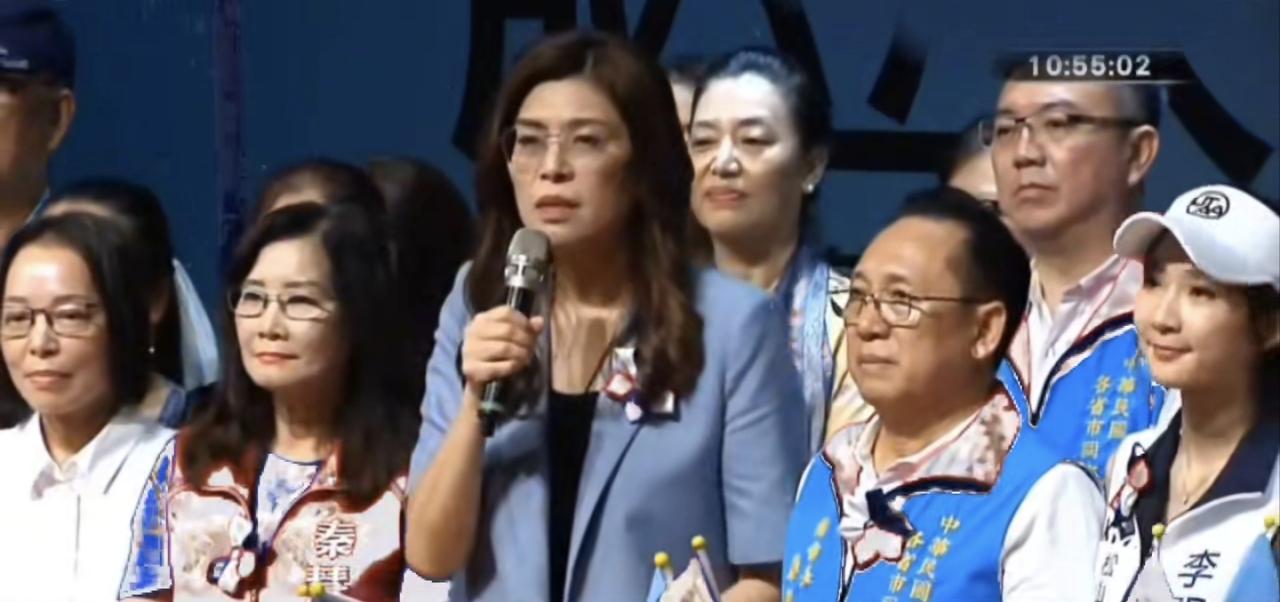 郑丽文：民进党支持者不管候选人再烂都投票，但国民党支持者还在看心情郑丽文今天