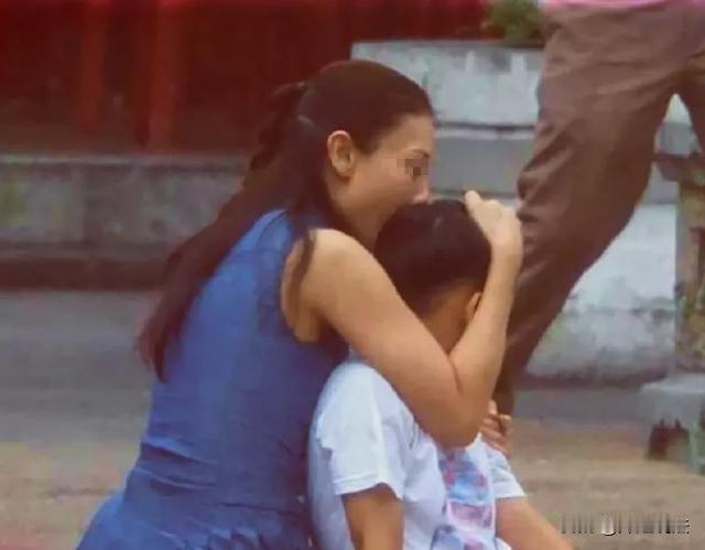 上海外滩，多金贵的地段。李女士带着孩子来上海游玩，花了近1500元，订了外滩一家