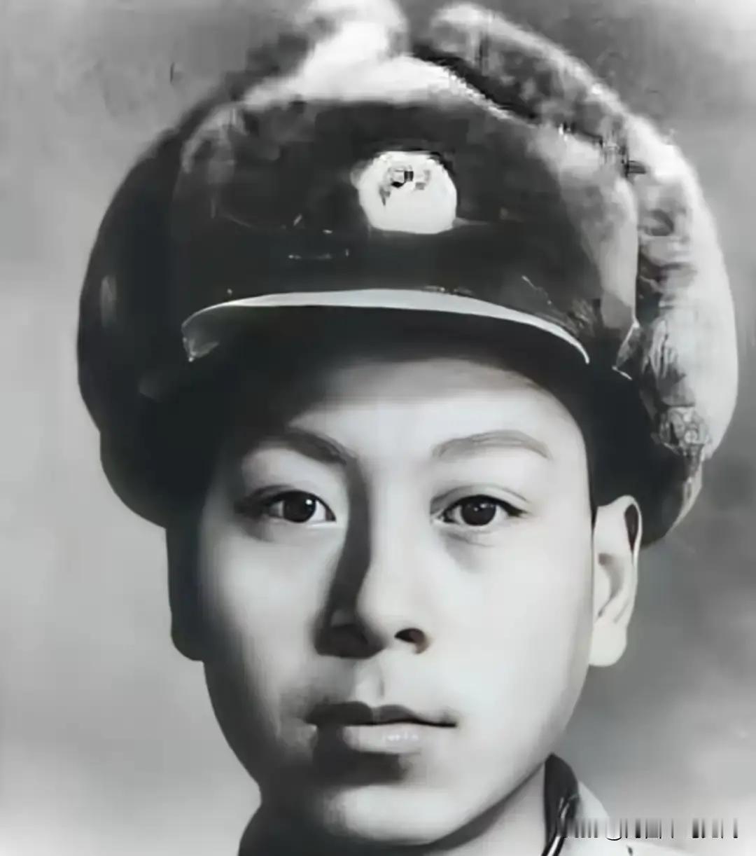 1962年11月18日喀喇昆仑山下，我军边防一个连掉进印军埋伏圈，被两处暗堡堵在