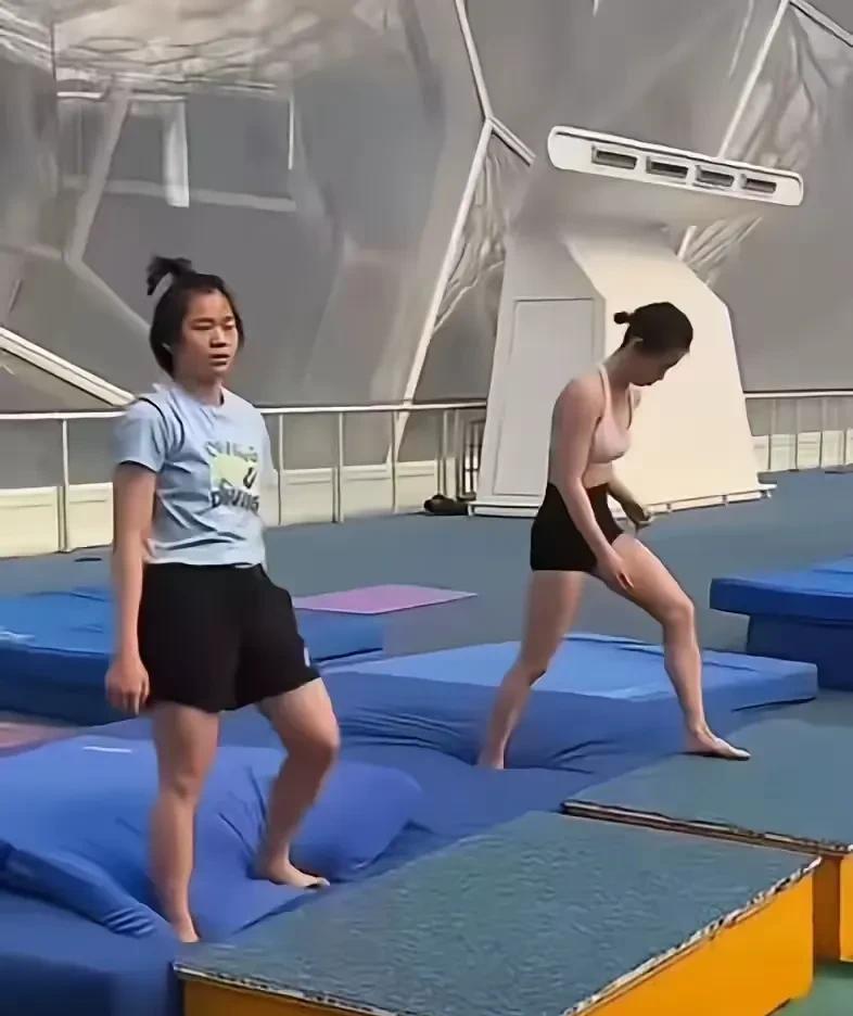 全红婵，太难了！天赋一流、技术一流、心态一流……唯独被拦在了“发育关”这个难