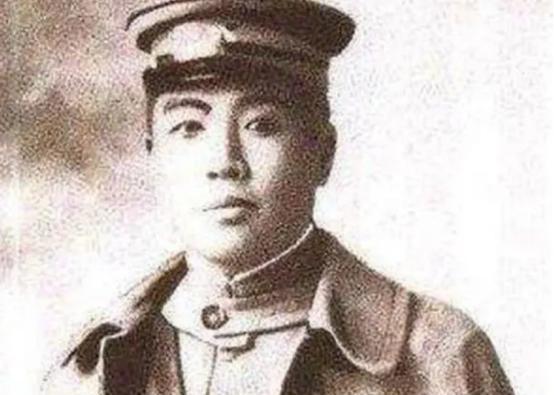 1925年，郭松龄发动兵变，特意给张作霖留了个棺材。棺材打开时，张作霖惊恐万分，
