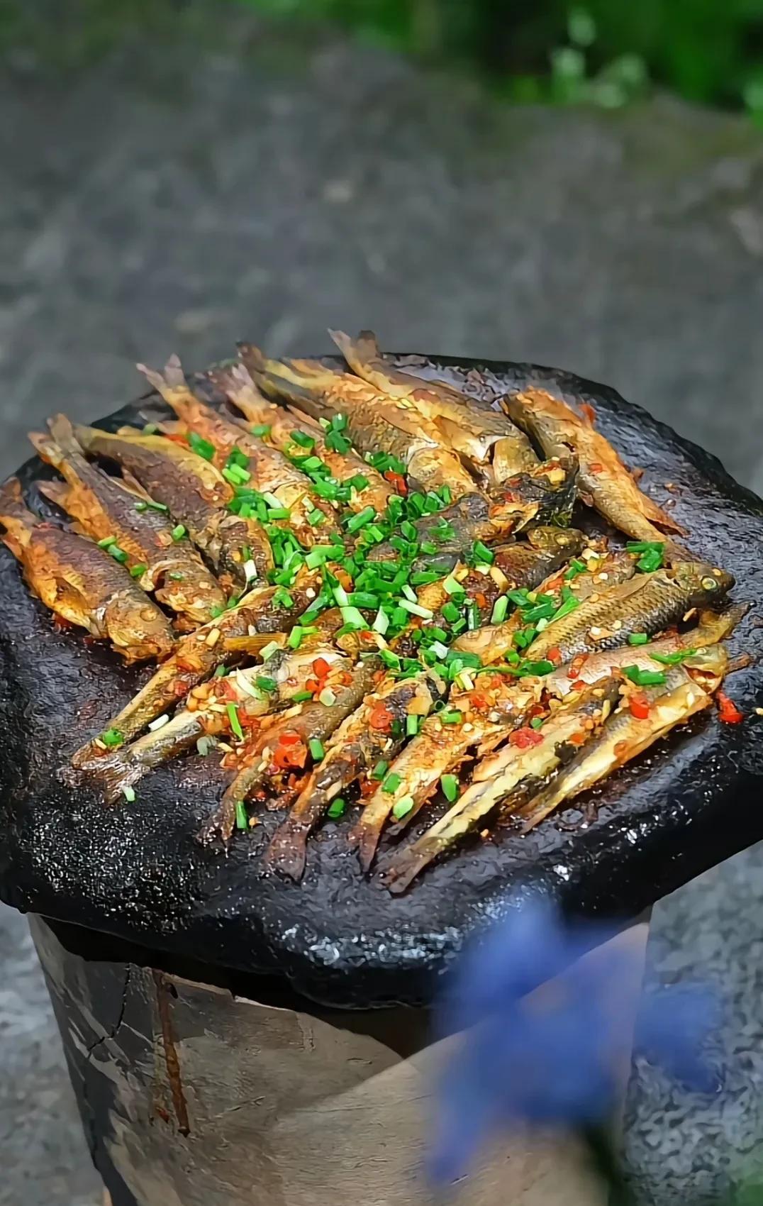 我老公一个朋友，三年败光260多万积蓄，现在38岁，从深圳回老家包了个鱼塘，成了
