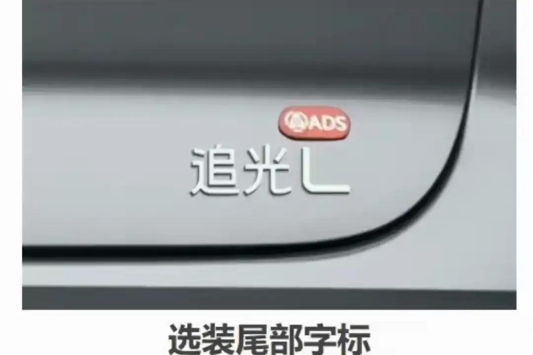 生活就像一场漫长的动画，有绚丽多彩的画面，也有灰暗阴沉的色调，在那些美好的时光里