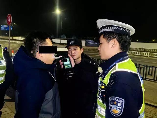 紧急提醒！这3种“假鸡蛋”已流入菜市场，教你1招一眼辨真假，别再给家人吃错了