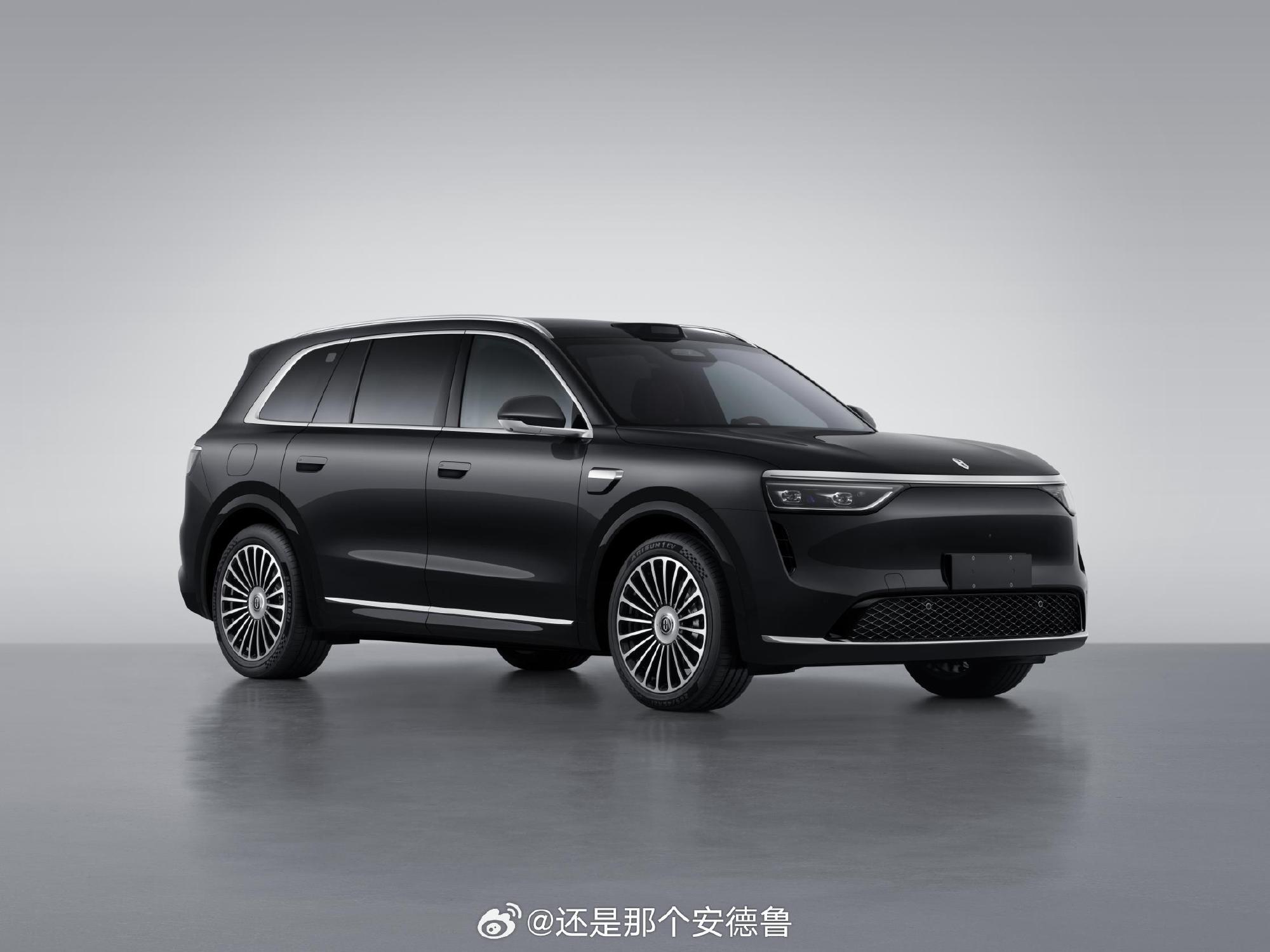 近日，赛力斯汽车旗下问界M8正式登陆工信部机动车产品申报目录，新车推出...