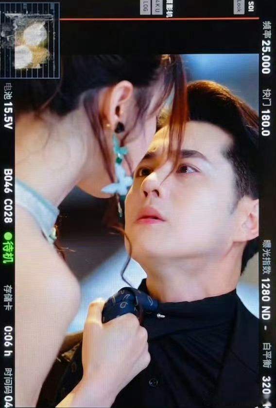 陈贺霖说被女演员传染口臭这是真的假的啊，口臭还能传染的吗？那是不是证明没有用替身