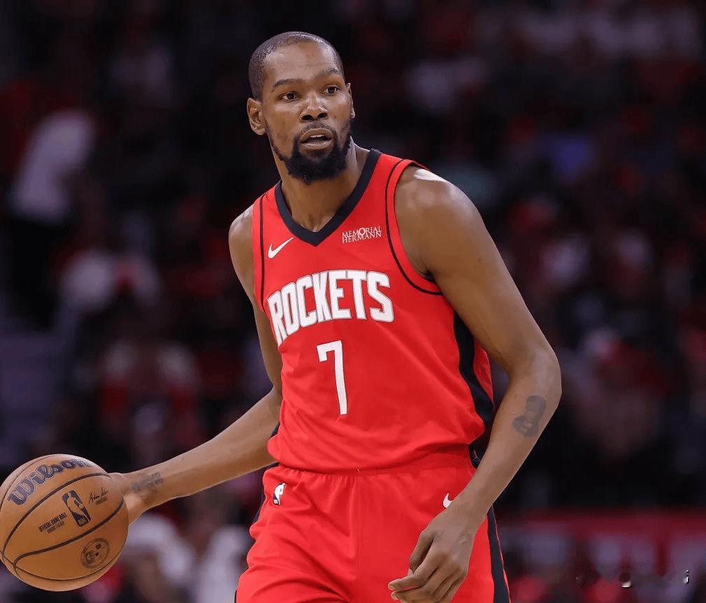 申京谈老大哥杜兰特：“KD的调整能力很强。”“他上半场状态不好。”“